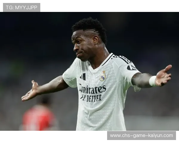 维尼修斯盘带使出多重变速，皇马边路彻底打开