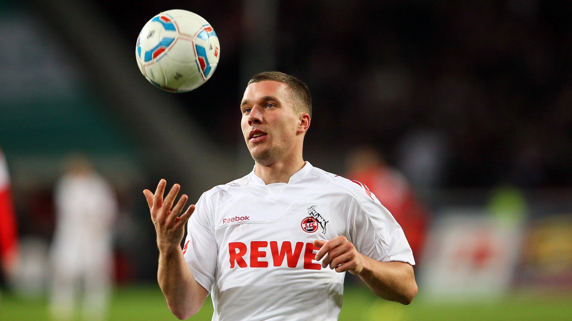 皇马绝杀瞬间冲上热搜